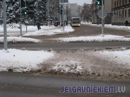 Aculiecinieks: bīstamais krustojums