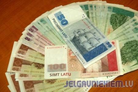 No apgrozības būs jāizņem 59 miljoni banknošu