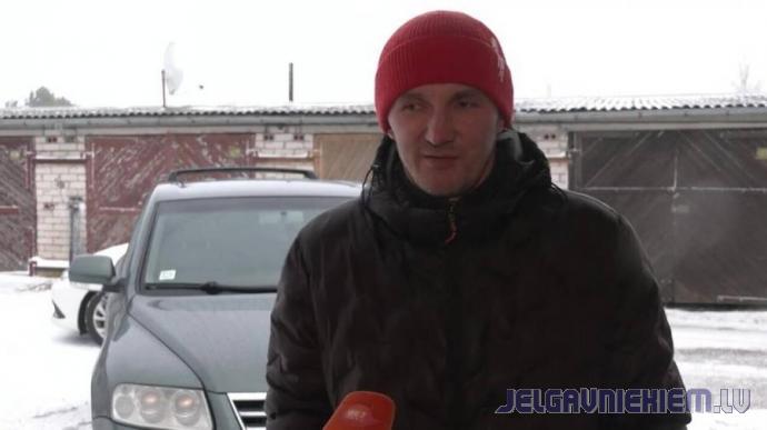 Jelgavnieks vīlies ar autoplacī nopirktu auto
